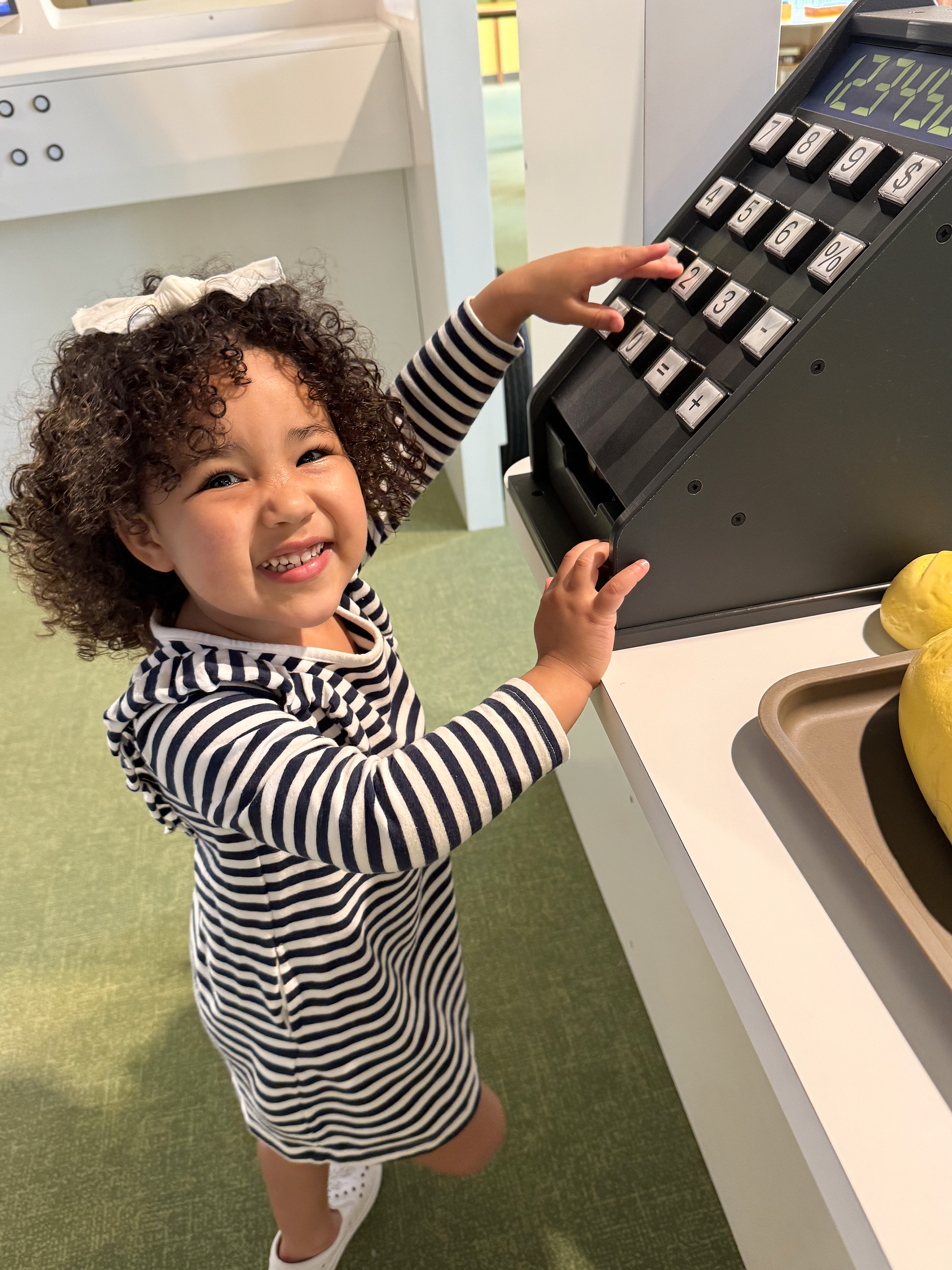 kid cash register truck5100